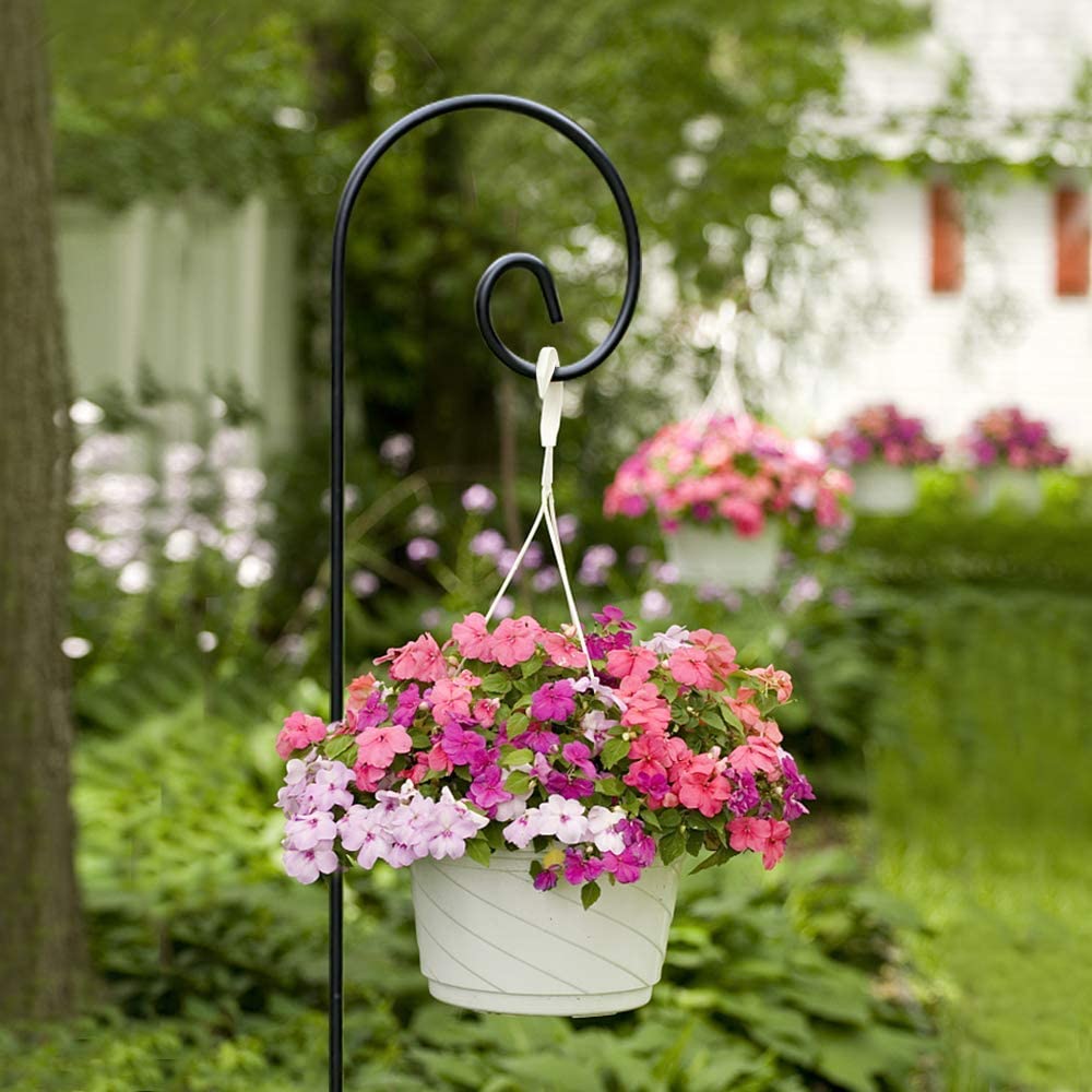 BEAU JARDIN 2 Pack Shepherd Hook 35 in Tall 2/5in Thick Heavy Duty Gar   Amagabeli
